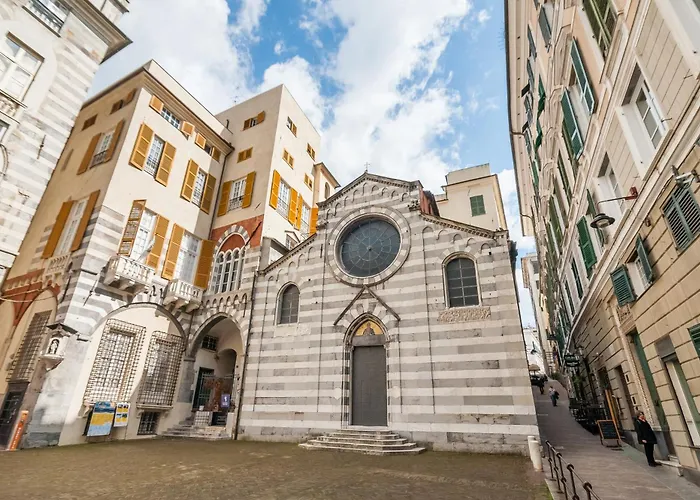 Fieno - Historic Center And Aquarium